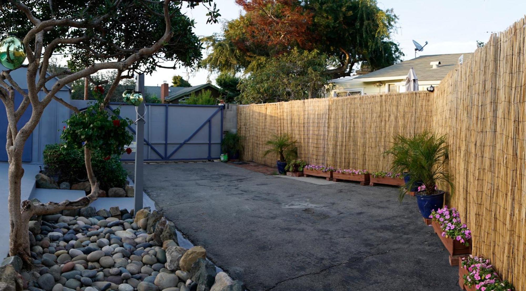 * - The Leucadia Beach Grotto - * An Encinitas Gem Exterior photo