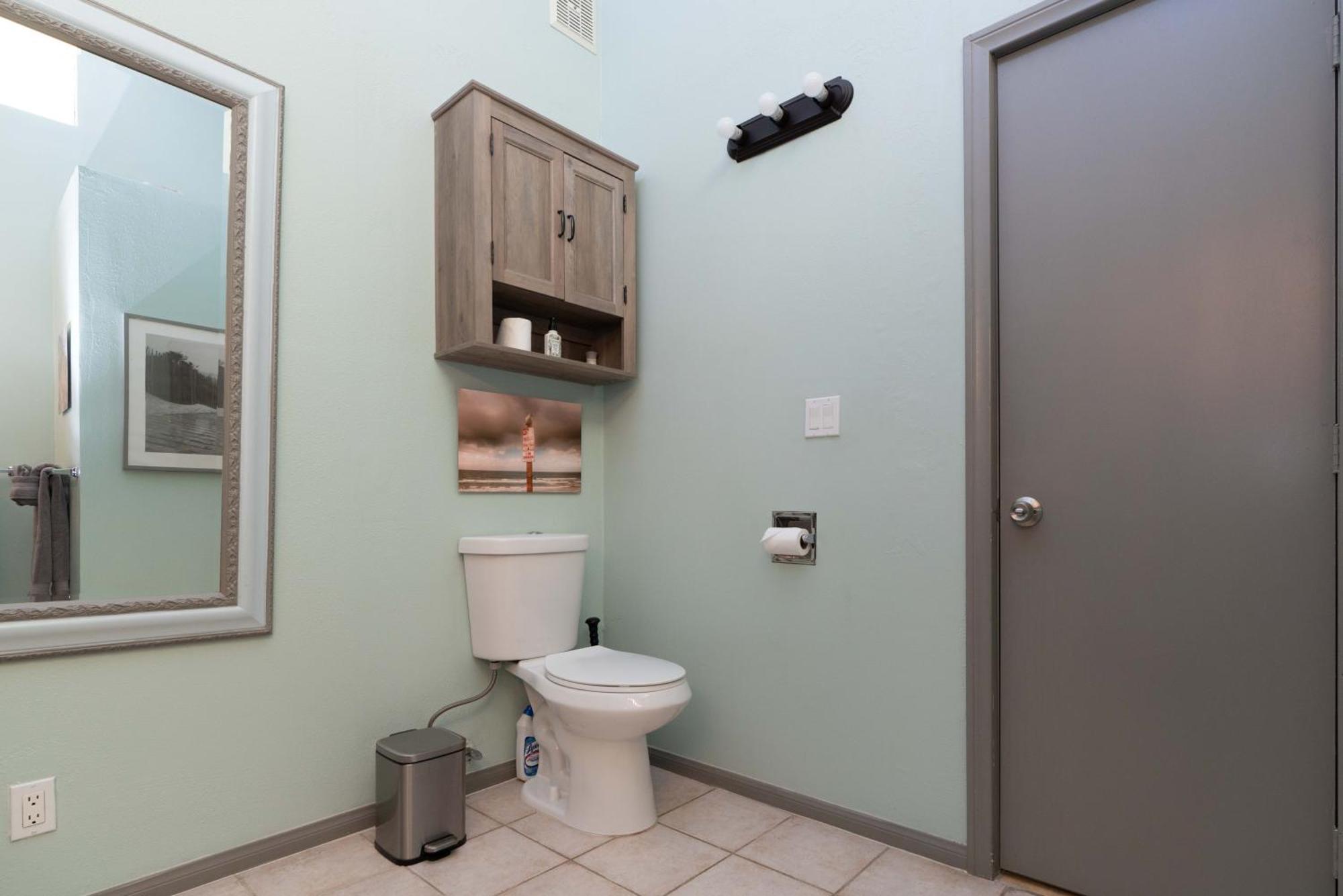 * - The Leucadia Beach Grotto - * An Encinitas Gem Exterior photo